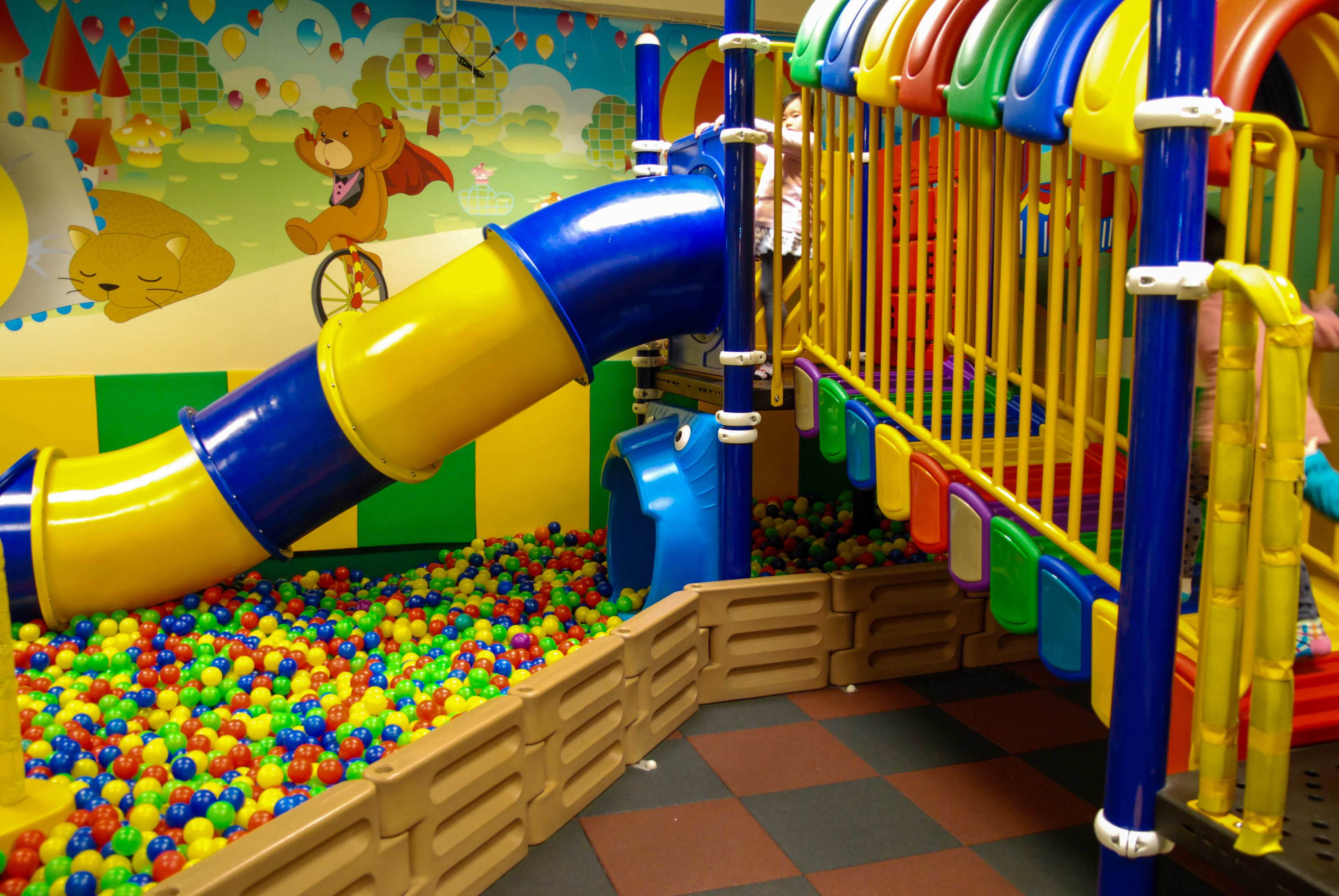 Adult Play Areas 87